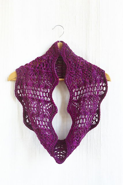 Zerrélia pattern by Skeinwalker Knits